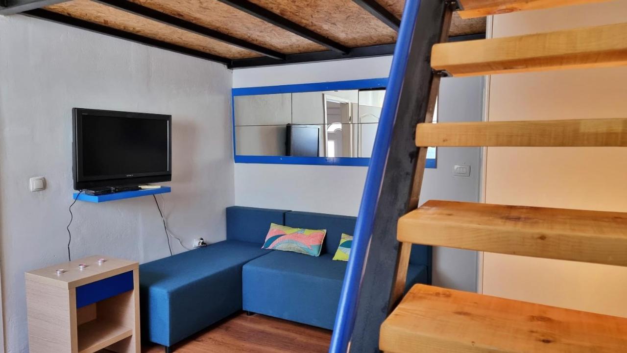 Apartments Punta 2 Omiš Buitenkant foto
